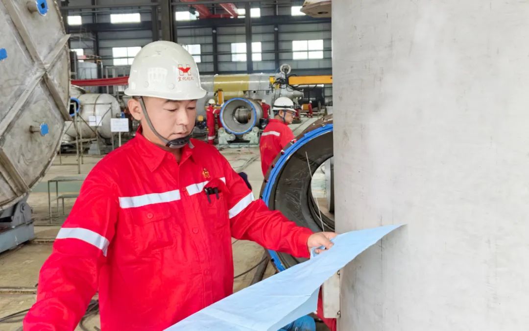 【宜化榜樣】化機(jī)公司杜國(guó)圣：加強(qiáng)班組管理，用實(shí)干詮釋擔(dān)當(dāng)(圖4)